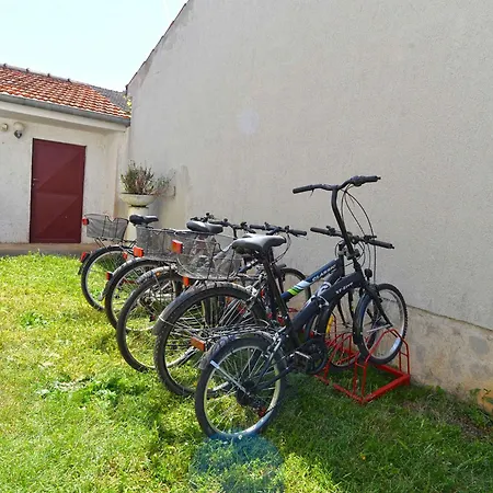 Near In Valbandon-istrien 44833 Apartment